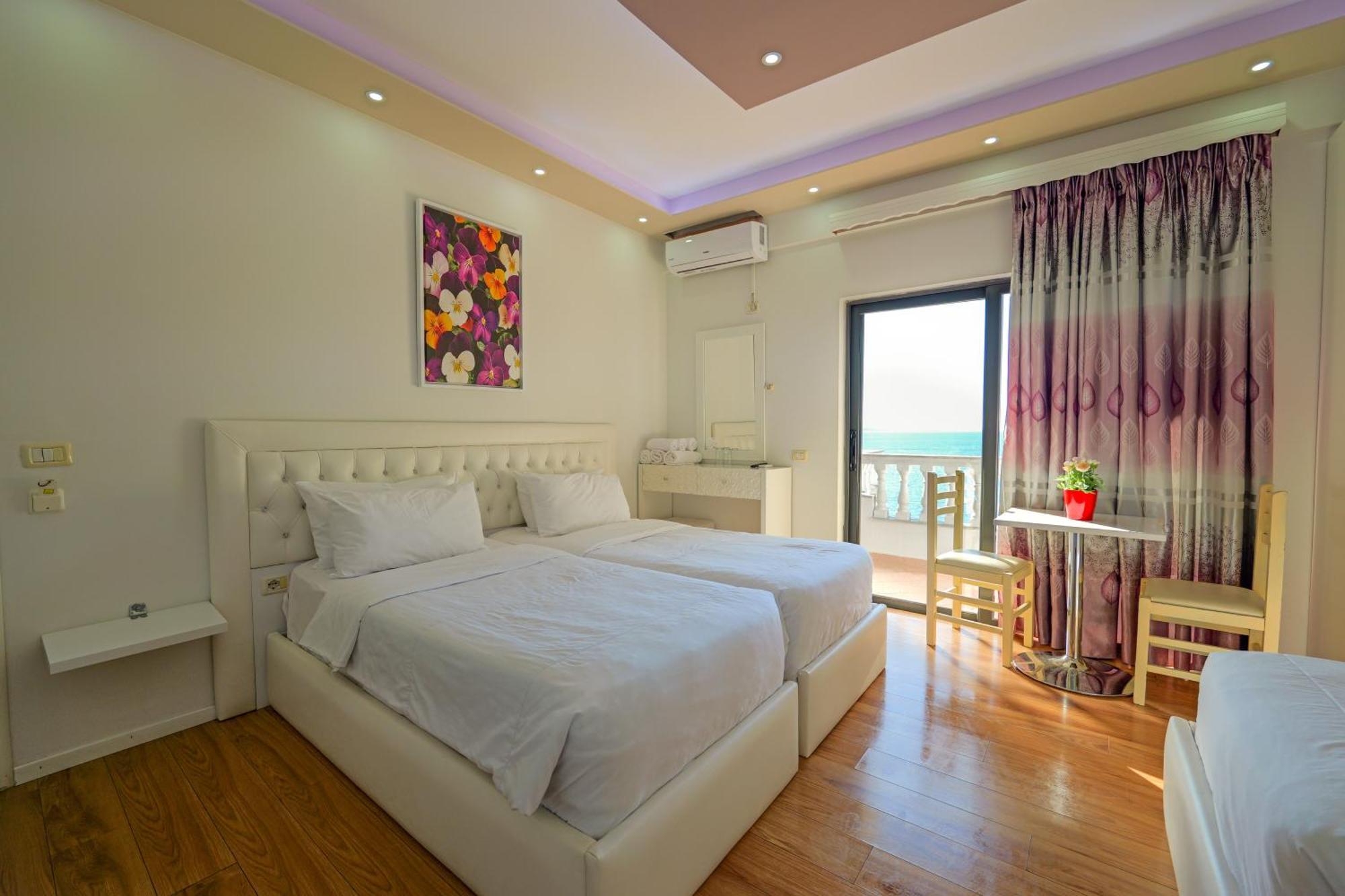 Hotel Iliria Sarande Luaran gambar
