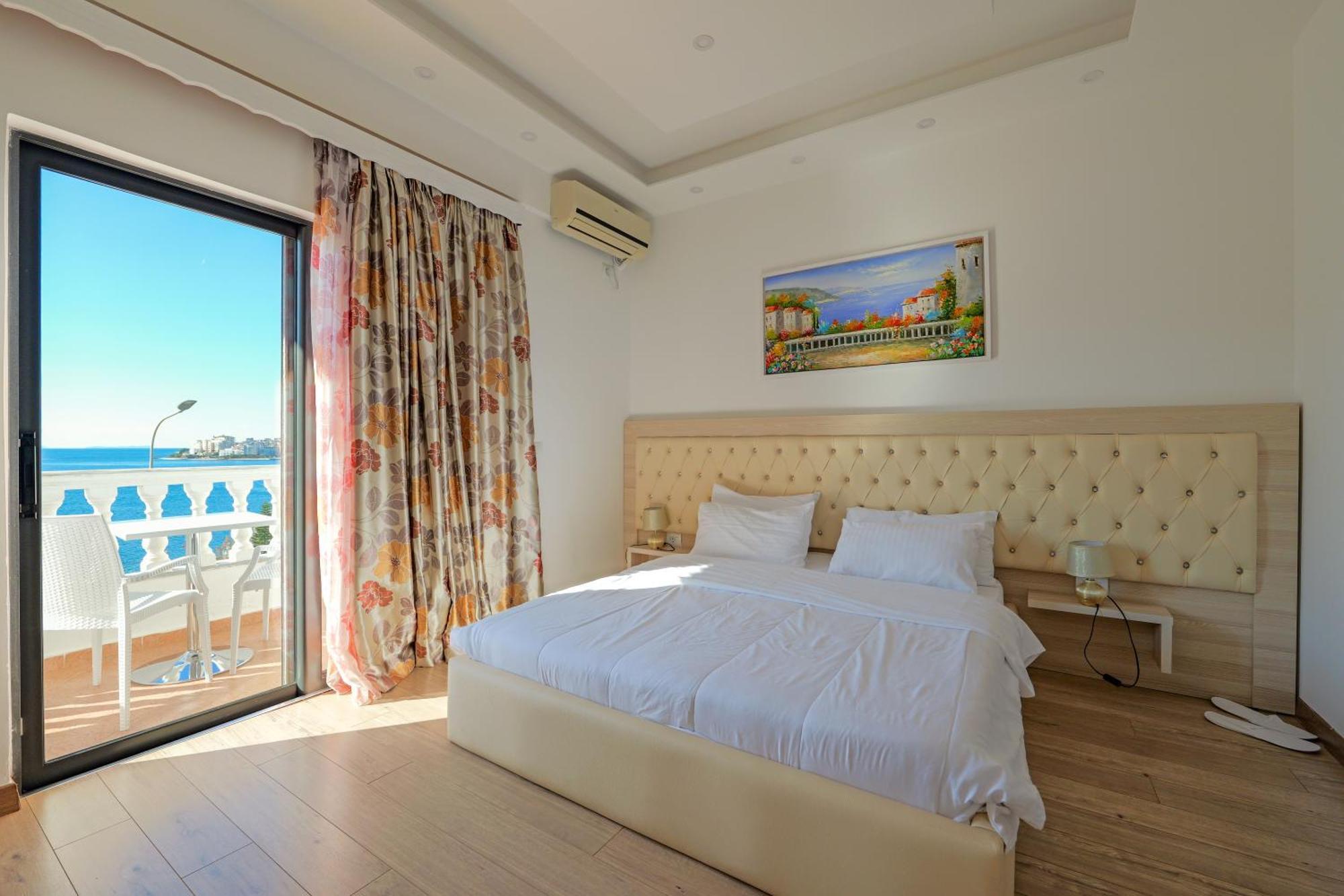 Hotel Iliria Sarande Luaran gambar