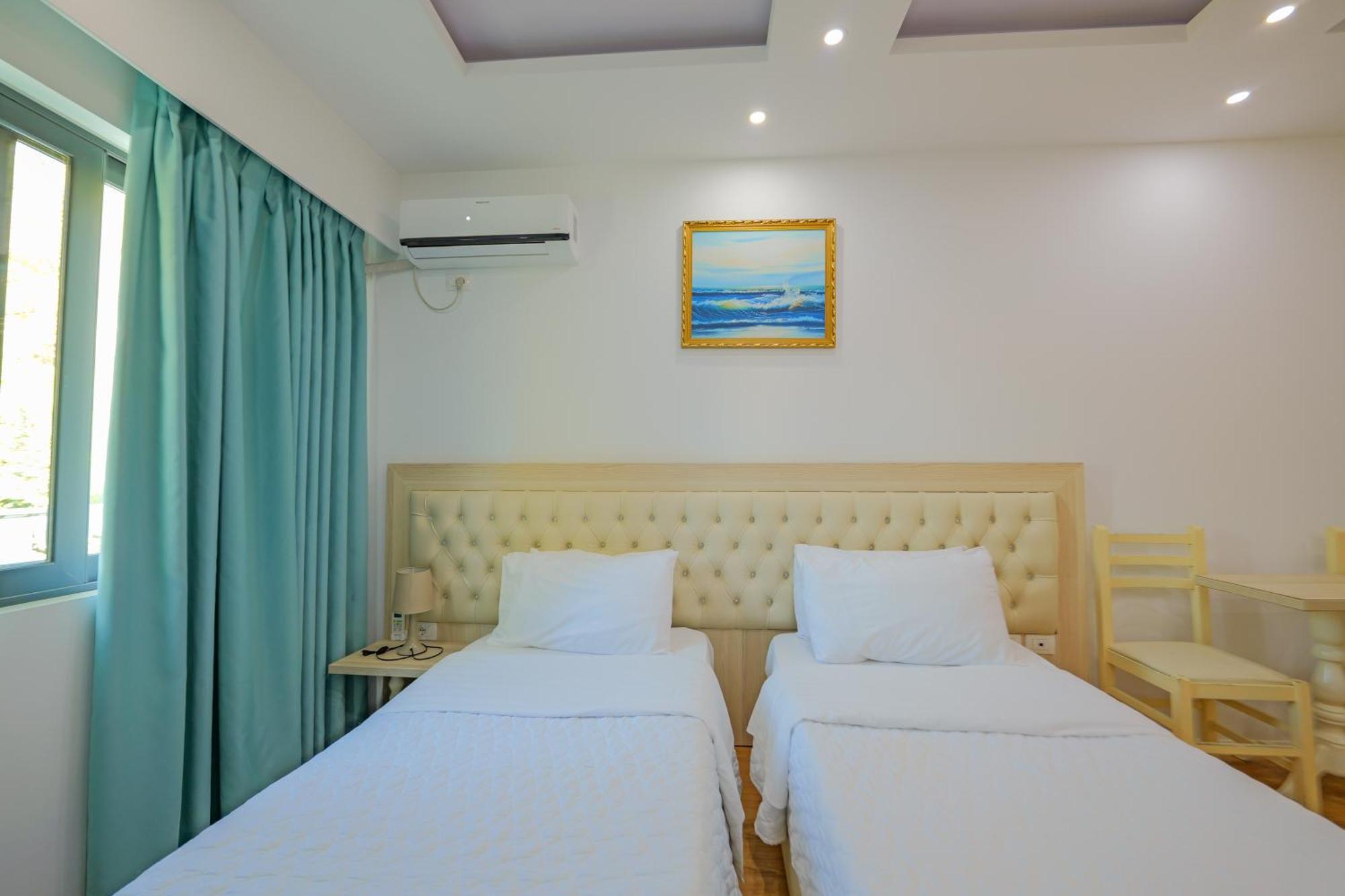 Hotel Iliria Sarande Luaran gambar