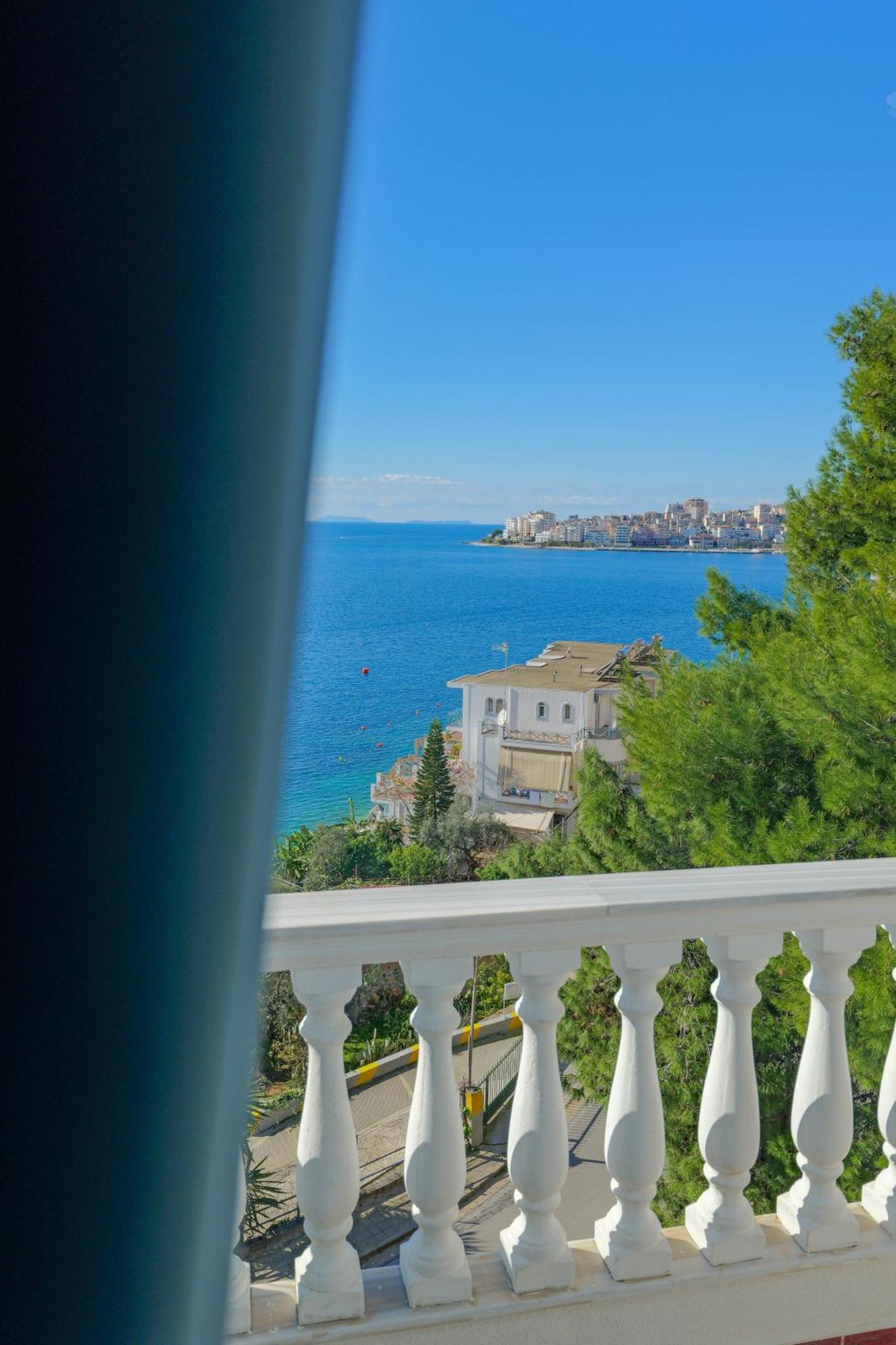 Hotel Iliria Sarande Luaran gambar