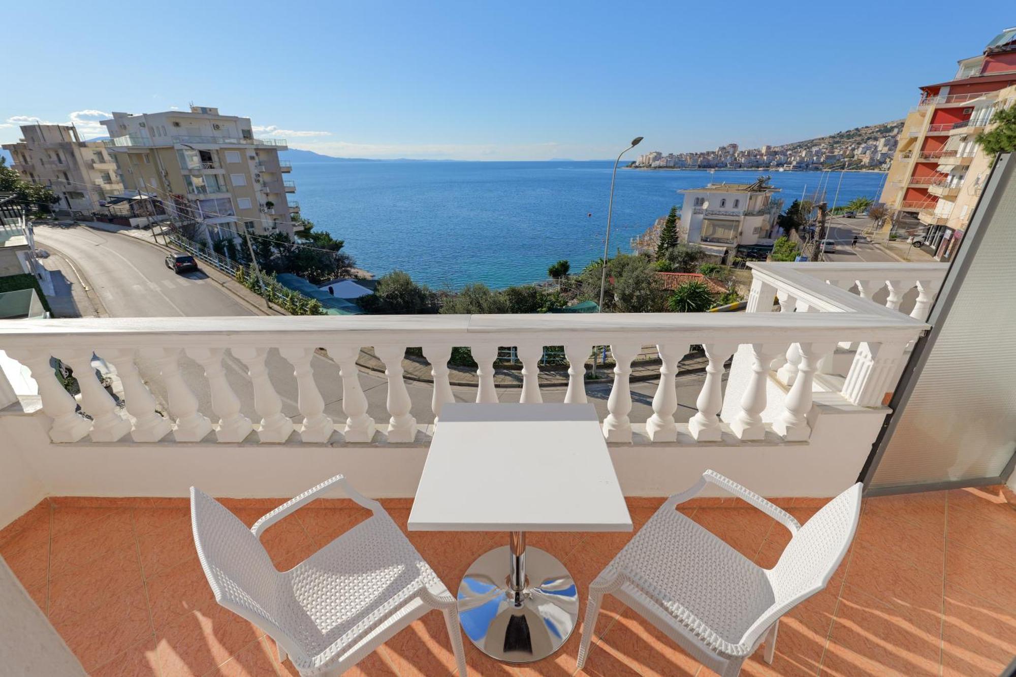 Hotel Iliria Sarande Luaran gambar
